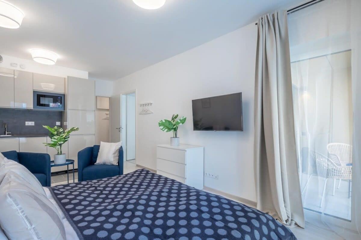 Modern Apt In Authentic Central Area 布达佩斯 外观 照片